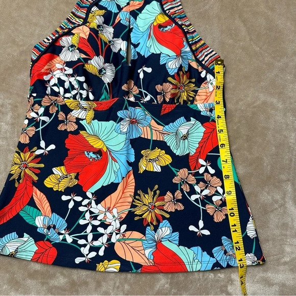 Ellen Tracy High Neck Keyhole Navy with Floral Tankini Top Size 8 - Picture 9 of 11